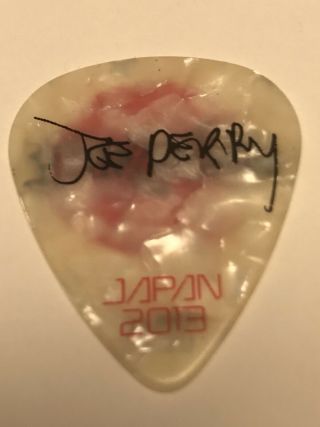 AEROSMITH JOE PERRY JAPAN SIGNATURE TOUR GUITAR PICK 2013 2