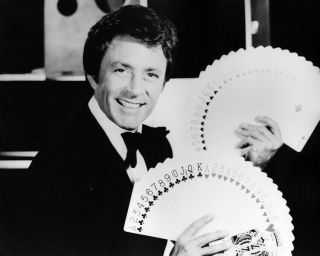 Bill Bixby The Magician Fanning Deck Of Cards 8x10 Photo