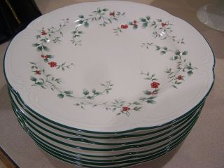 8 Pfaltzgraff Winterberry Stoneware 10 1/2 " Dinner Plates Made In Usa