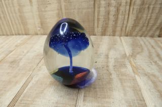 Dynasty Gallery Heirloom Collectibles Vintage Art Glass Paperweight Blue Tree