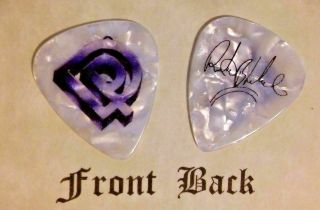Deep Purple Band Ritchie Blackmore Signature Logo Guitar Pick (w)