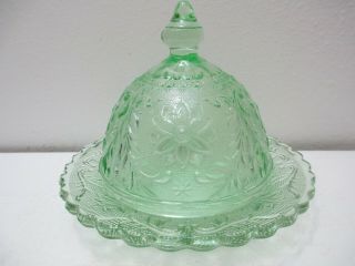 Vintage Tiara Indiana Glass Covered Butter Cheese Dish Dome Lid Sandwich Green