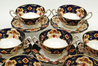 Stunning Fine 14 Pc Royal Albert Two Handles Cups & Saucers