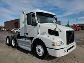 2007 Volvo Day Cab 580k Miles 10 Speed Auto D12 Vnl One Owner Great Runner Delivery Available