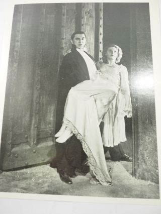 Bela Lugosi And Helen Chandler In Dracula 1931 B&w Printed Photo 8 " X 10 "