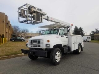 2000 Gmc C6500 Cable Placing Bucket Boom Truck