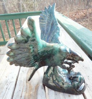 Blue Mountain Pottery Bmp Eagle Sculpture In Multi Shaded Teal And Dark Blue
