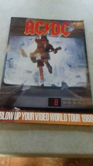 Ac/dc Blow Up Your Video World Tour 1988 Official Programme Angus Young