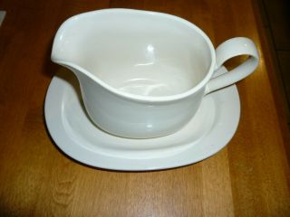 Vintage Corning Ware White Stoneware Gravy Boat & Under Plate Set Microwwaveable