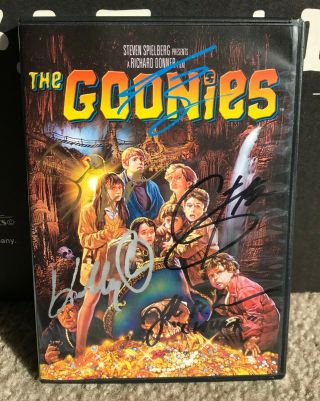 The Goonies Dvd Signed By Josh Brolin Sean Astin Corey Feldman Jeff Cohen & More