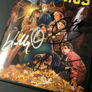 The Goonies DVD Signed by Josh Brolin Sean Astin Corey Feldman Jeff Cohen & MORE 2