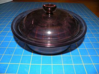 Pyrex Corning Vision Ware V - 30 - B Amber Round Ribbed Casserole 24 Oz.  With Lid