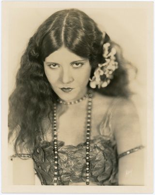 Exotic Temptress Olive Borden Vintage 1926 Yellow Fingers Silent Film Photograph
