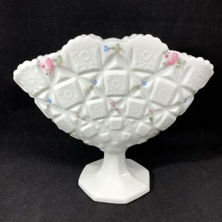 Westmoreland Old Quilt Roses & Bows Fan Vase Milk Glass Hand Painted