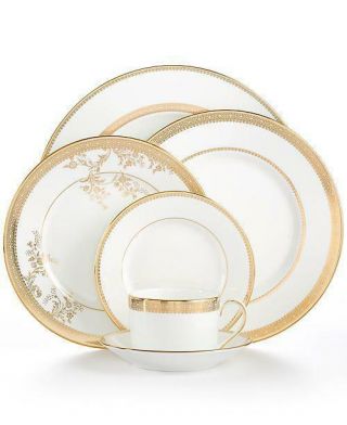 Vera Wang Lace Gold 5 Piece Set 22 Karat Gold Dinnerware