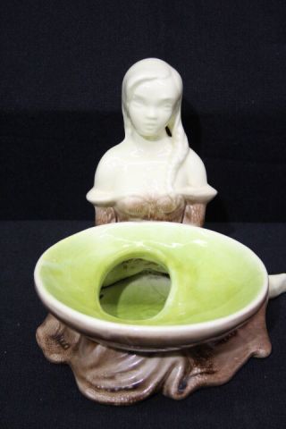 Vintage Mid - Century Haeger Pottery Art Deco Woman Girl W/bowl Planter 3532