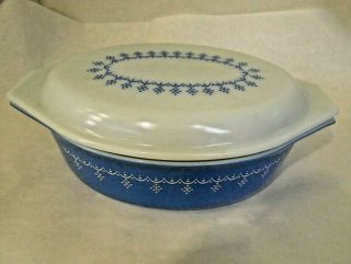 Vintage Pyrex Oval Snowflake Garland Blue Casserole Dish 045 2 1/2 Quart W/ Lid