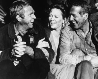The Towering Inferno Steve Mcqueen Paul Newman Faye Dunaway Laughing 8x10 Photo