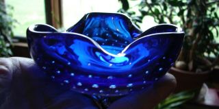 Mid - Century Cased Clear & Cobalt Blue Art Glass Ashtray Trinket Dish Air Bubbles