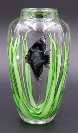 Orient & Flume Scott Beyers Paperweight Art Glass Fish Vase Signed