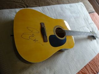 Darius Rucker Signed / Autographed Guitar
