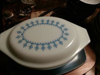 Vintage Pyrex 043 Snowflake Blue Garland 1.  5 Qt Oval Casserole Dish