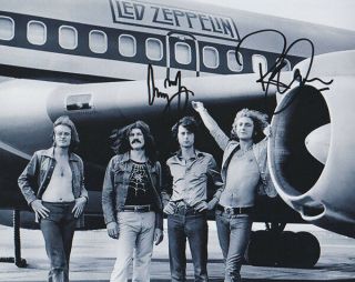 Jimmy Page - Robert Plant - Led Zeppelin - Dual Autographed 8 X 10 Photo W/coa