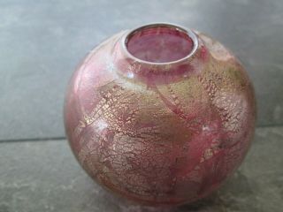 Isle of Wight Studio/Art Glass Globe Vase Pink Azurene Michael Harris 80 ' s label 3