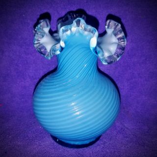 Vintage White Encased With Blue Silvercrest Fenton Vase Swirl