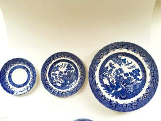 Set Of 10 Vintage Royal Wessex Blue Willow Bread Dinner Plates Swirl Rim England
