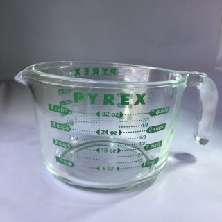 Corning Usa Pyrex 1 Quart Measuring Cup With Green Letters And Numbers