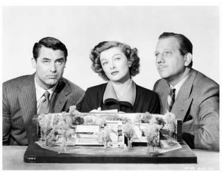 Mr.  Blandings Builds His Dream House 8x10 Still Cary Grant & Myrna Loy - - D323