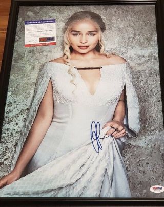 Game Of Thrones Emilia Clarke { Daenerys } Signed 12x18 Photo Psa Dna Framed