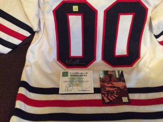 Chevy Chase Clark Griswold Christmas Vacation signed Black Hawks Jersey 2