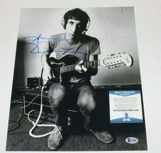 Pete Townshend The Who Signed 11x14 Photo Guitar Icon Young Proof Beckett