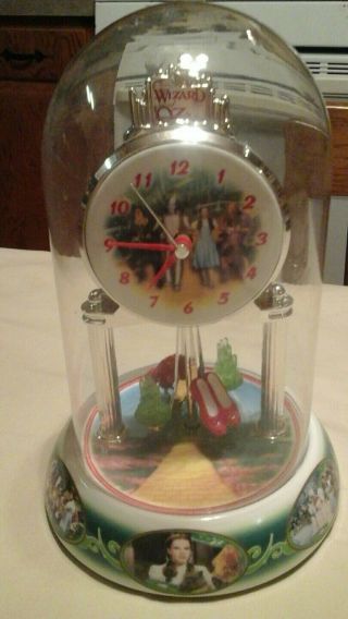 Anniversary Wizard Of Oz Dome Clock