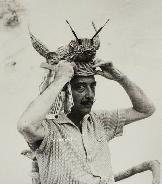 Salvador Dali In Mask Rare Candid 8x10 Photograph