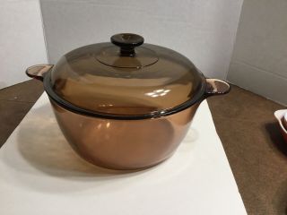 Vintage Corning Ware Visions Amber 4.  5 L / 5 Qt Dutch Oven With Cover.