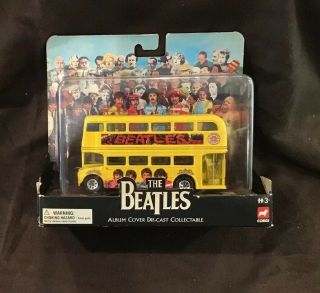 The Beatles Collectible 2008 Corgi Album Cover Die - Cast Sgt.  Peppers London Bus