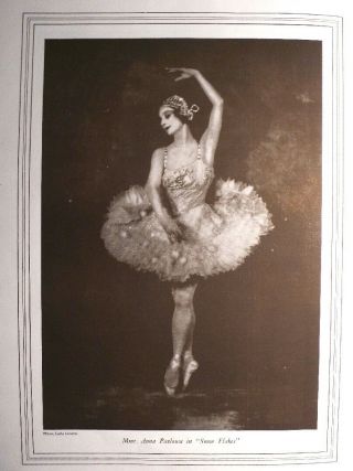Ballerina Anna Pavlova Farewell Tour Booklet / Brochure Ca.  1920s - Many Photos