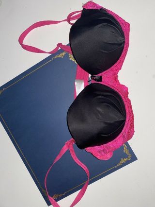 Victoria Justice Worn And Signed Bra With