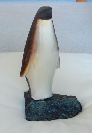 Maigon Daga Penguin