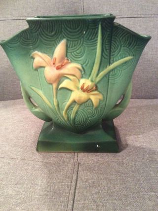 Vintage Roseville Pottery Zepher Lily Double Handle Fan Vase 206 - 7
