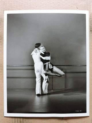 Vera - Ellen And Gene Kelly Dancing Orig Dw Leggy Portrait Photo 1949 On The Town