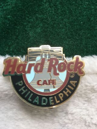 Hard Rock Cafe Pin Philadelphia Global Logo Series Liberty Bell In Center