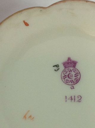 Royal Worcester Porcelain Melon Shaped Vase.  Handpainted Flowers.  Antique 3