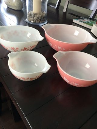 Vintage Pyrex Pink Gooseberry Cinderella Mixing Bowls Set Of 4