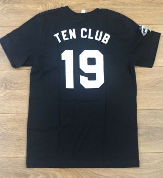 Pearl Jam - 2019 10Club T Shirt Medium Size Tour Vedder 2