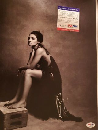Mila Kunis Signed 12x18 Photo Psa Dna Natalie Portman Co - Star