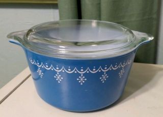 Vintage Pyrex Glass Bowl " Snowflake Blue " 473 1 Qt.  Baking Casserole W/ Lid 470